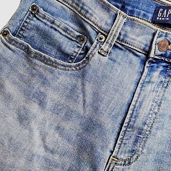 Gap Soft Wear Womens 5 Pocket Zip and Button Closure Slim Fit Jeans Size 32 x 34 - Picture 3 of 9